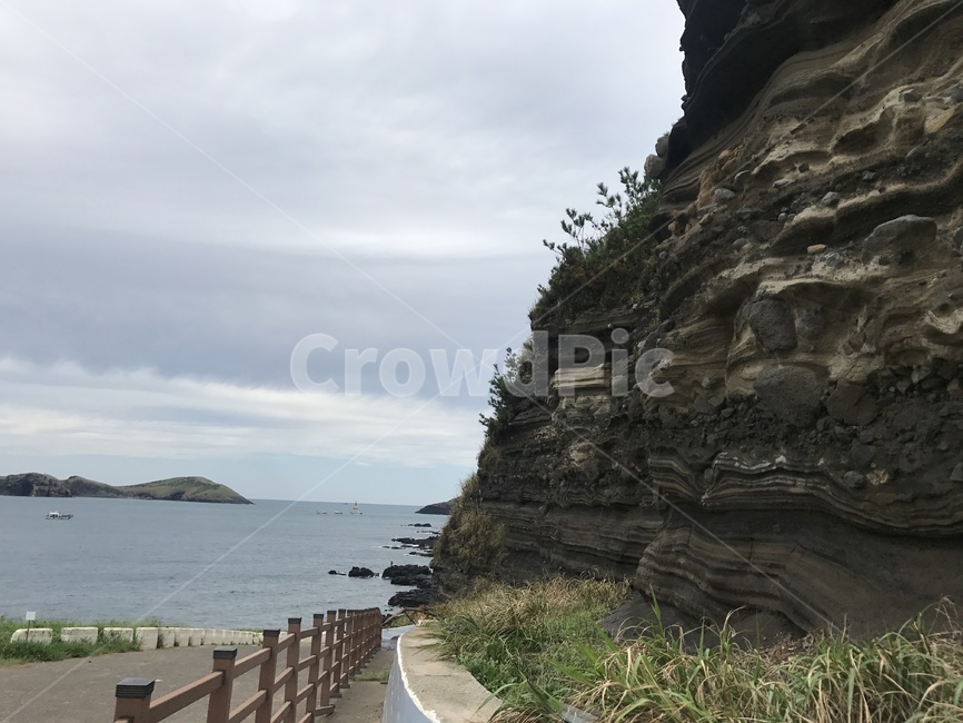 지질학,지질,지질트래킹,돌,자연,산,트래킹,산책,올레길,지질층,제주도,jeju,jeju island,outdoors,옥외,cliff,낭떠러지,nature,promontory,곶