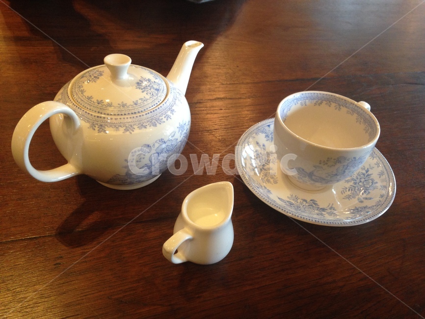 cup,컵,coffeecup,pottery,커피컵,받침접시,saucer,도기류