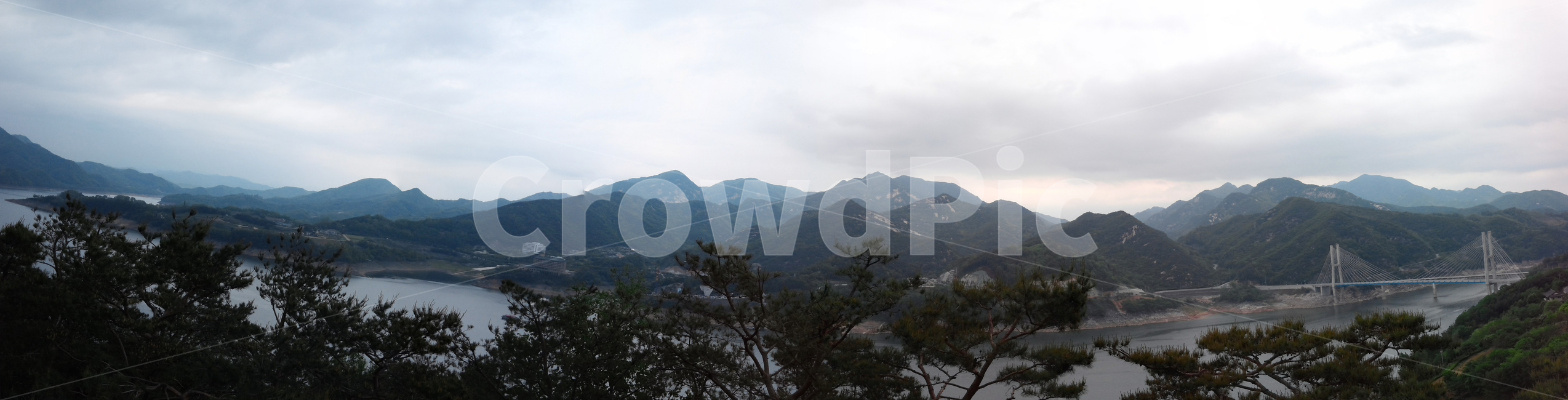 산능선,산줄기,산과강,산등성이,산풍경