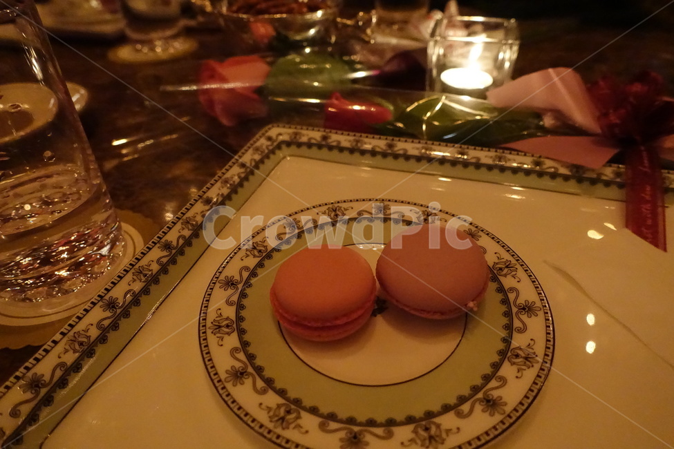 Macaron Cookies,cookie,macaroon,chat,friend