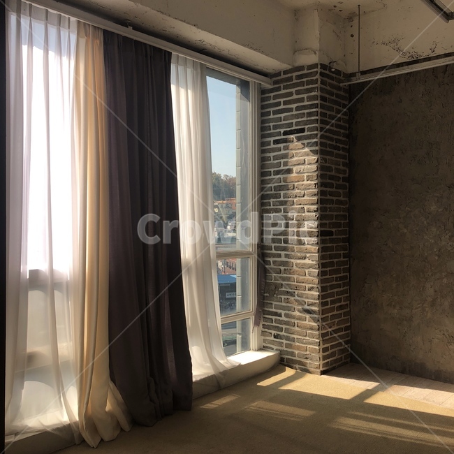 감성,커튼,창문,햇빛,햇살,여리여리,은은한,감성샷,인테리어,실내디자인,interior design