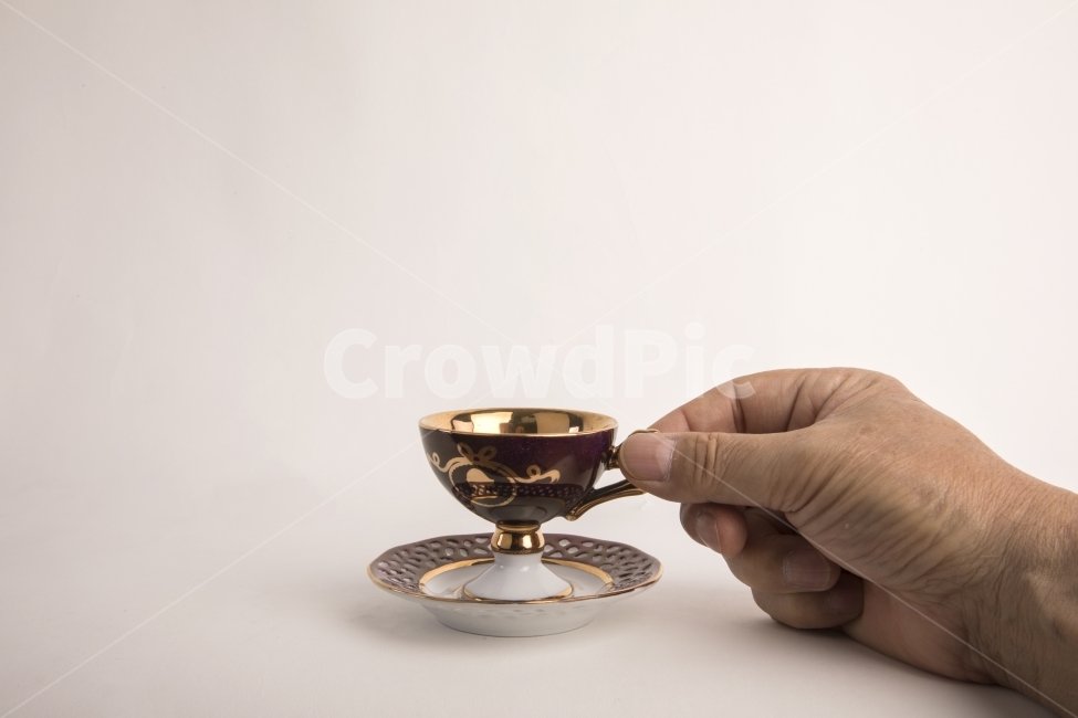 에소프레소잔,커피잔,후식,레스토랑,커피,사람,인물,인간,human,person,신체일부,몸,body,커피,카페,coffee,cafe,사물,물건,오브젝트,thing,object,matter,누끼,remove background