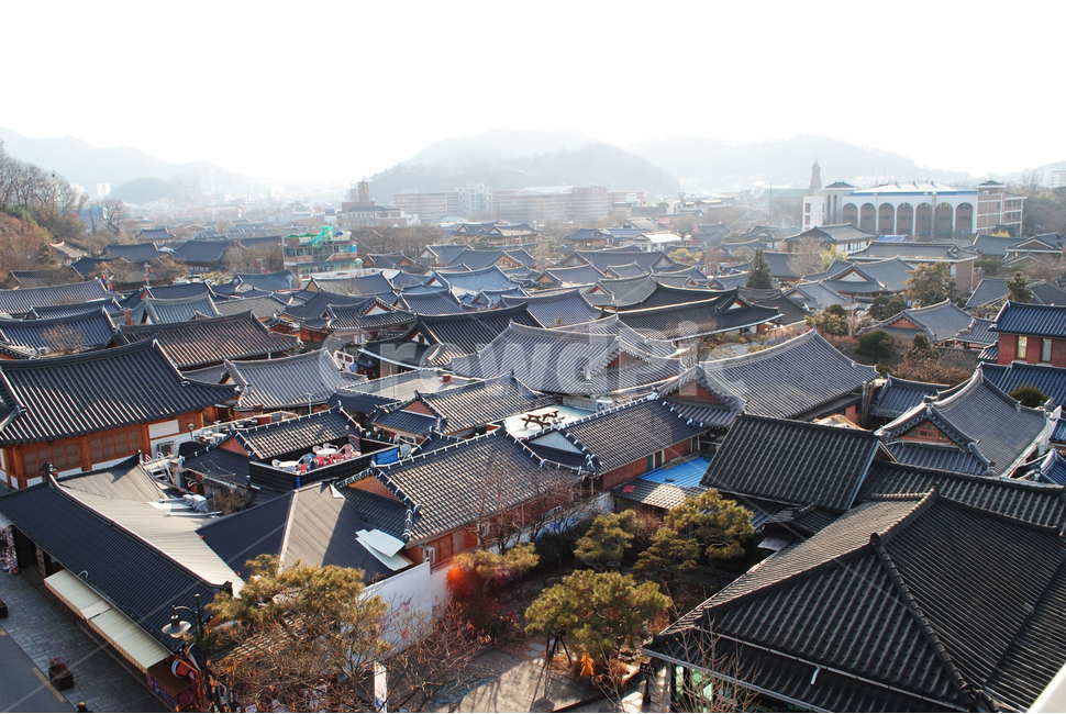 한옥,한옥마을,하늘,구름,풍경,sky,한국전통,한국문화,korean traditional,korean culture,건축물,건물외관,exterior,building,structure,architecture,construction