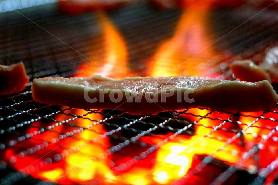항정살,불,철판,숯불,돼지고기,고기굽기,음식,식재료,요리,food,cook,meal,dishes,food reserves,육류,고기,meat