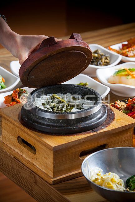 나물,돌솥밥,돌솥나물밥,곤드레나물,곤드레밥,곤드레나물밥,돌솥,식사,음식,식당,food,restaurant,맛집,곤드레돌솥밥,영양식,건강식,영양음식,건강음식,웰빙음식,한국음식,한국전통음식,산나물,음식,식재료,요리,food,cook,meal,dishes,food reserves