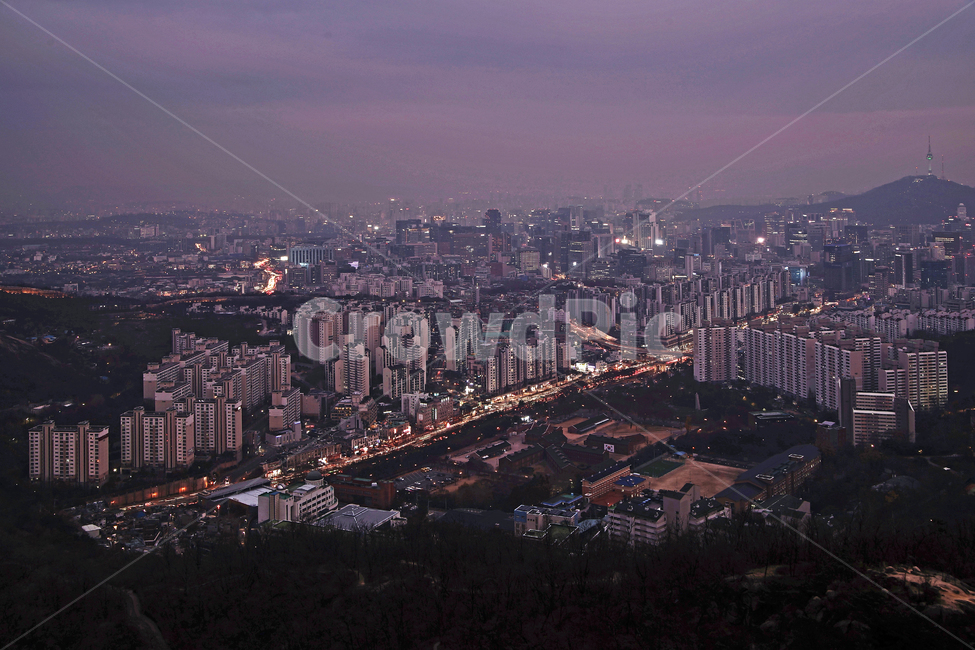 도심풍경,서울,서대문구,안산,아파트,건물,독립공원,야경,도시,풍경,city,landscape,한국도시풍경,한국도시경관,korea cityscape