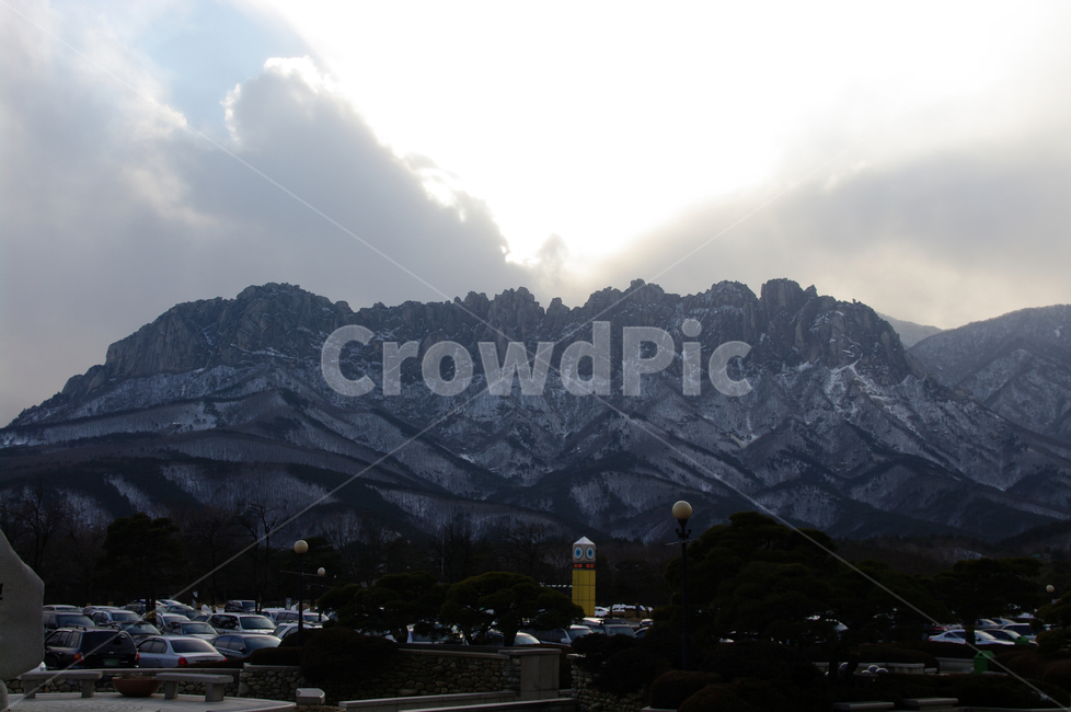 겨울,울산바위,풍경,하늘,바위,강원도,겨울,계절,winter,season,자연,풍경,nature,landscape,한국자연풍경,한국자연경관,korea nature landscape,mountain,산,mountain range,산맥,outdoors,옥외,peak,피크
