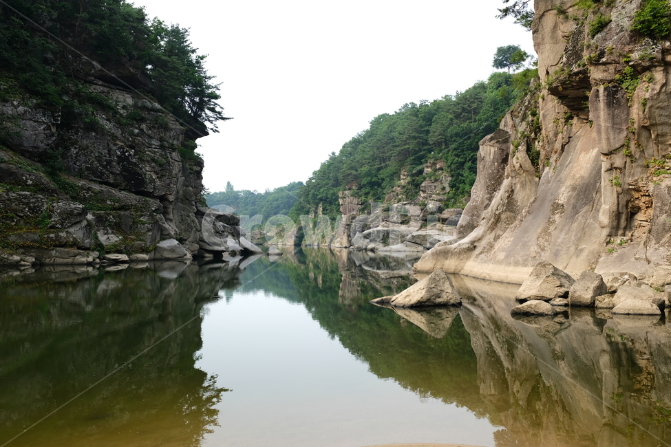 철원,고석정,호수,한국,자연,환경,강,자연,풍경,nature,landscape,한국자연풍경,한국자연경관,korea nature landscape,outdoors,옥외,cliff,낭떠러지,water,물