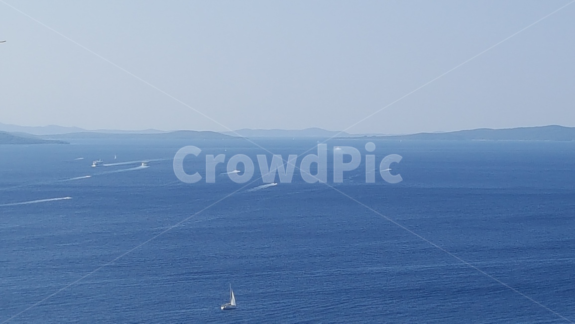 watercraft,선박,transportation,교통,boat,보트,ship,배,하늘,바다,수평선,sky,ocean,horizon,yacht,요트,자연,풍경,nature,landscape,vehicle,차량