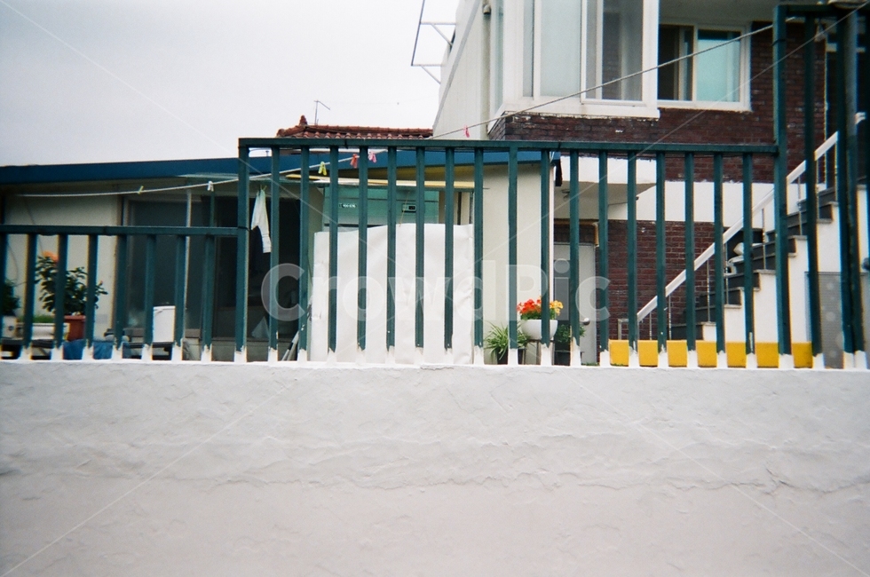 동네,배경,필름,필름카메라,neighborhood,background,film,난간,건축물,건물외관,exterior,building,structure,architecture,construction