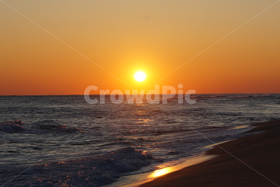 일출,sunrise,태양,sun,바다,sea,자연,nature,대양,ocean,outdoors,옥외,water,물,바닷가,beach,redsky,붉은하늘,파도,wave,자연,풍경,nature,landscape