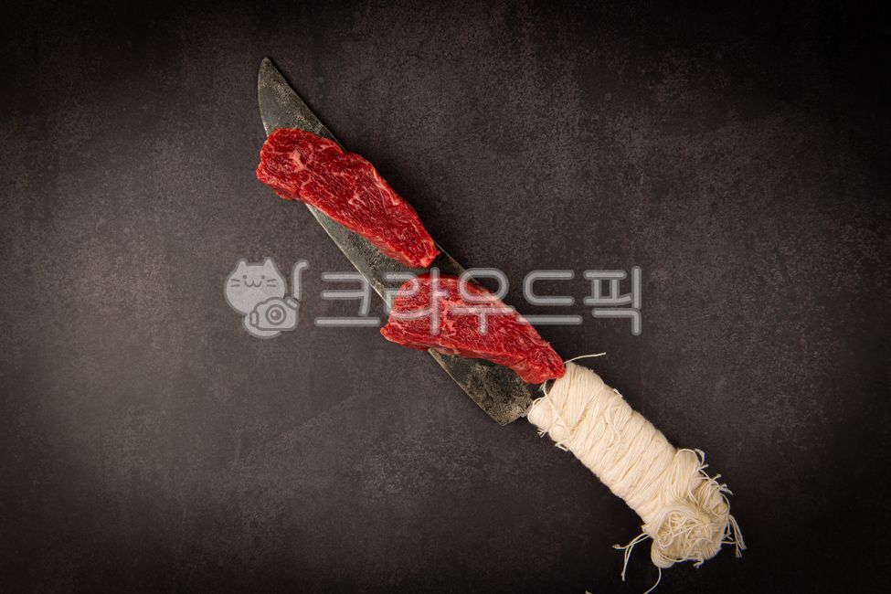 meat quality,butchery,steak,part,raw meat,beef,cow,lump of meat,Korean beef,food,Before cooking,knife,meat,relief,special part