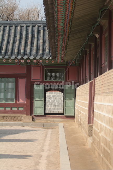 경복궁,궁궐,처마끝,풍경,기와집,한국전통,한국문화,korean traditional,korean culture,랜드마크,landmark,tourist attraction,한국랜드마크,한국관광지,한국명소,korea landmark,korea tourist attraction,건축물,건물외관,exterior,building,structure,architecture,construction