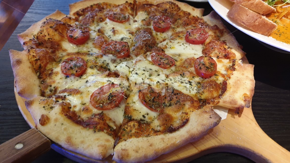 식품,음식,food,groceries,맛깔스러운,메뉴,menu,bread,빵,브레드,한접시,한판,피자,pizza,담백한,맛있는