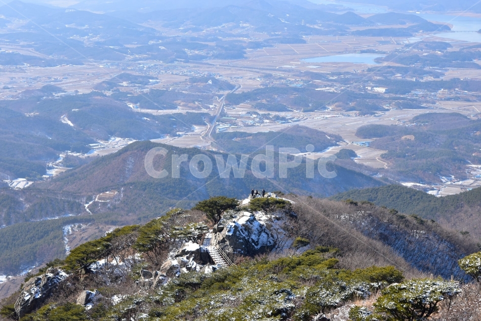 오서산,설경,눈꽃,풍경,겨울,자연,눈,스포츠,등산,산행,nature,snow,겨울풍경,느낌,아름다운,신비로운,경이로운,다큐,필,힐링,명산,국립공원,순백,landscape,winter,season,천제단,운해,영산,트레킹,인기명산,조망,전망,억새,광천,겨울,계절,winter,season,자연,풍경,nature,landscape,한국자연풍경,한국자연경관,korea nature landscape,slope,경사,outdoors,옥외,scenery,경치