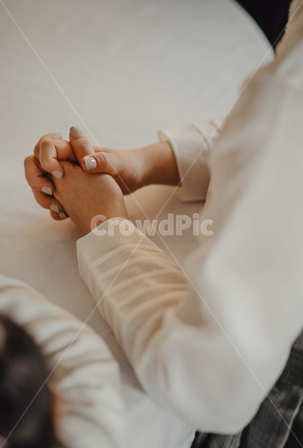 기도,성당,교회,소원,기도문,손,신체일부,몸,body,종교,신앙,religion,belief,faith