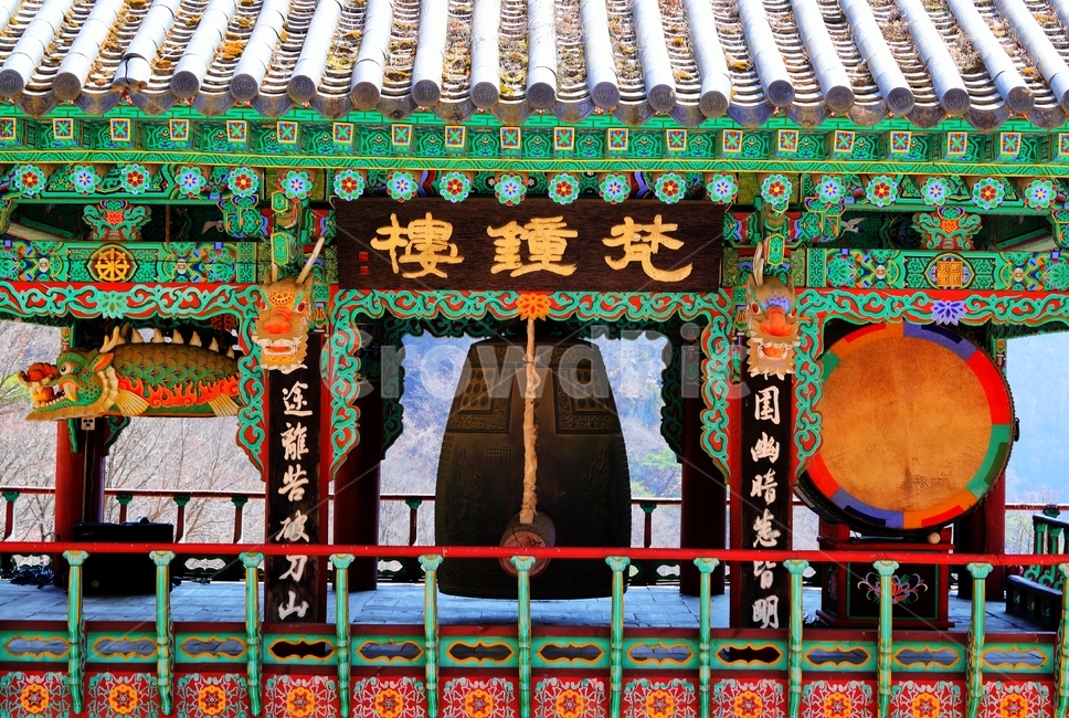 청량산,청량사,절,산,종,북,한국전통,한국문화,korean traditional,korean culture,종교,신앙,religion,belief,faith,건축물,건물외관,exterior,building,structure,architecture,construction