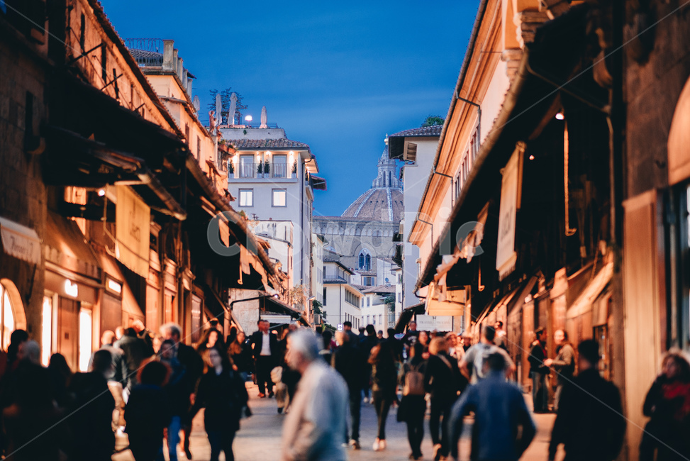 이탈리아,피렌체,길거리,italy,florence,firenze,이태리,길,야경,밤,야경,밤,풍경,nightscape,night,landscape,도시,city,해외,외국,세계,foreign,oversea,world,세계도시풍경,해외도시풍경,외국도시풍경,world cityscape,감성,sensible,feeling,pedestrian,보행자