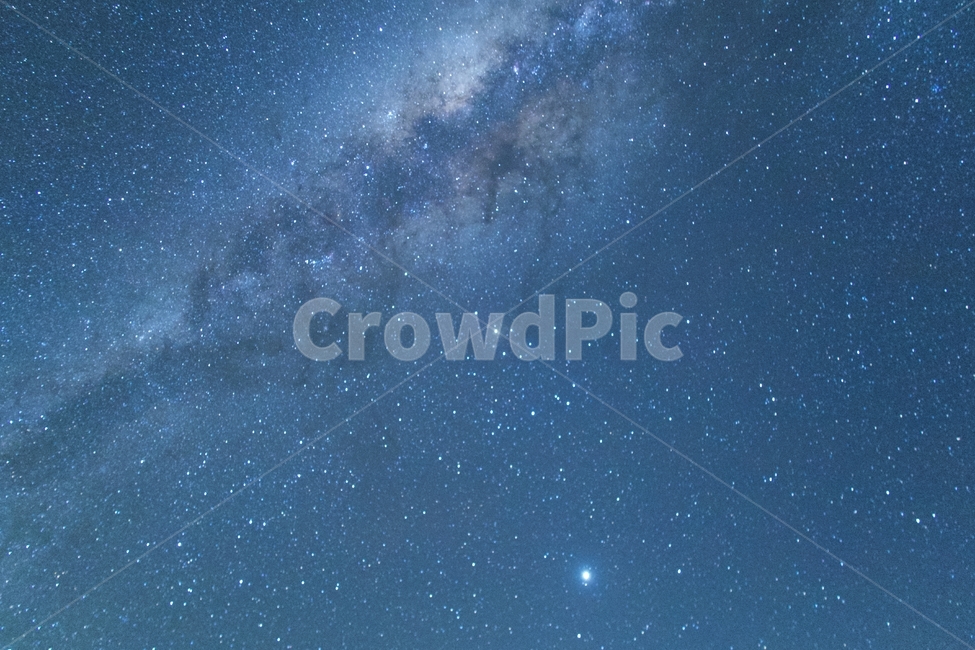 별,하늘,은하수,밀키웨이,블루,파란색,우주,장노출,북극성,dark,galaxy,black,sky,night,constellation,universe,space,blue,background,abstract,way,star,deep,astrology,milky,nature,outdoor,astrophotography,planet,wallpaper,interstellar,earth,science,beautiful,milkyway,texture,darkness,bang,scenery,color,야경,밤,풍경,nightscape,night,landscape