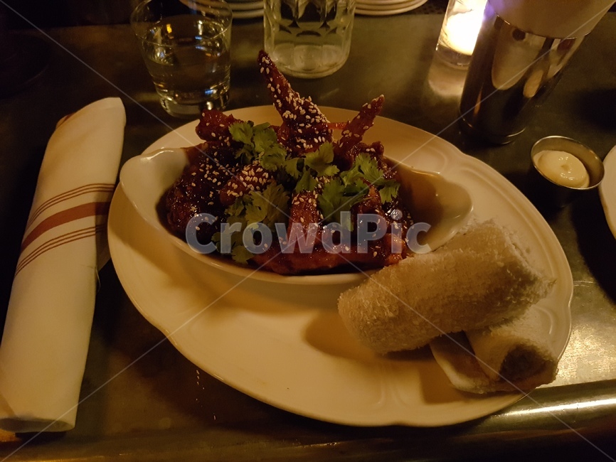 치킨,양념치킨,레스토랑,닭,음식,식사