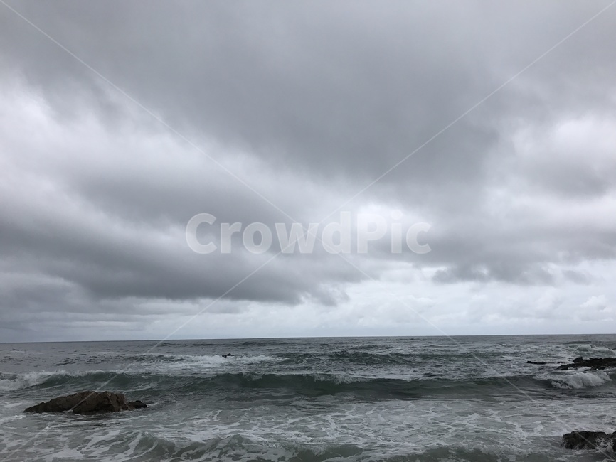 바다,파도,하늘,흐림,강원도,날씨,바닷가,바위,자연,sea,wave,sky,gloomy,weather,beach,rock,nature