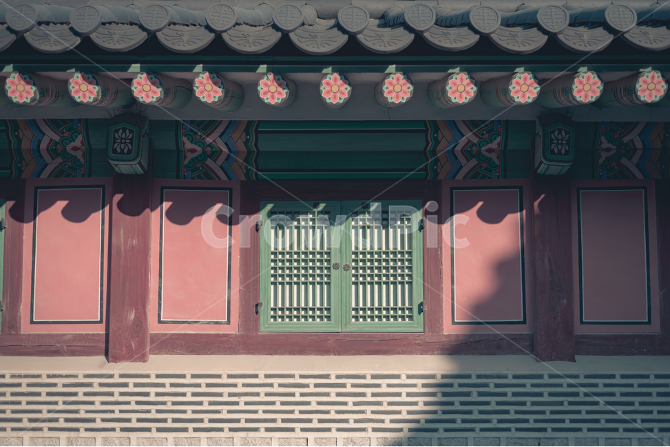 기와,roof,궁,창,palace,window,shadow,한국전통,한국문화,korean traditional,korean culture,건축물,건물외관,exterior,building,structure,architecture,construction