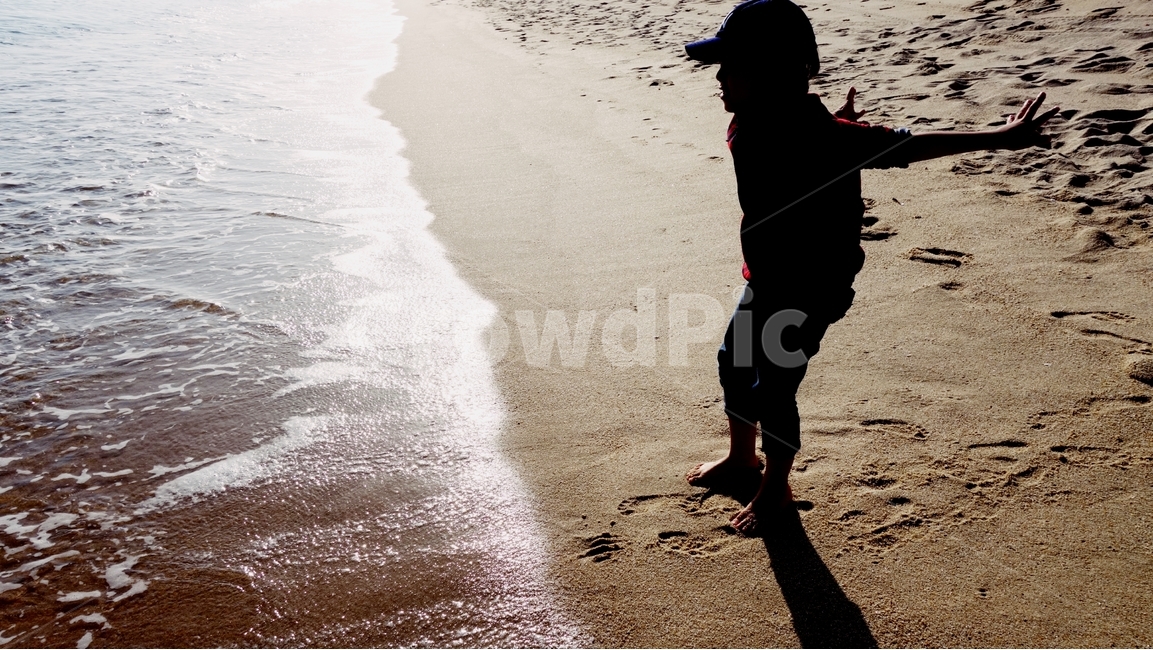 바다,모래사장,소년,sea,sand,해변,바다,beach,sea,사람,인물,인간,human,person,어린이,어린아이,child,children,kid,인물실루엣,사람실루엣,character silhouette,human silhouette