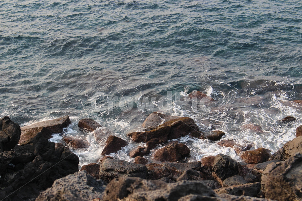 바다,돌,물,푸른,파도,잔잔한,sea,rock,pebble,wave,water,bluish,자연,풍경,nature,landscape