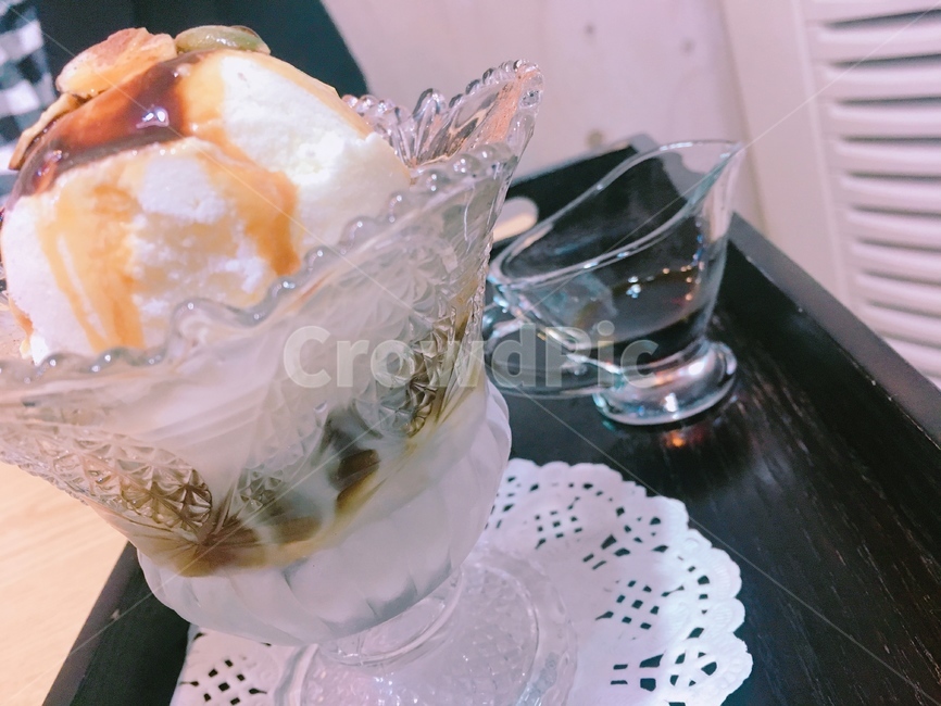 아포가토,아이스크림,카페,커피,에스프레소,유리잔