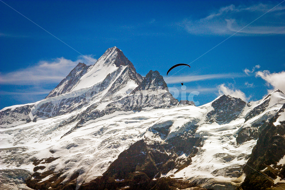 융프라우,인터라켄,스위스,여행,패러글라이딩,자연,풍경,nature,landscape,해외,외국,세계,foreign,oversea,world,세계자연풍경,해외자연풍경,외국자연풍경,world nature landscape,여행,휴가,traveling,vacation,trip,스포츠,레저,운동,sports,leisure,exercise
