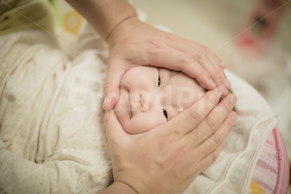 아기,베이비,아가,장난,아기사진,사람,인물,인간,human,person,가족,패밀리,family,영유아,아기,애기,아이,infants,baby