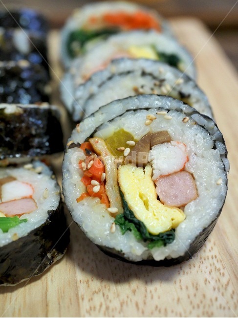 Korean,Korean culture,rice,vegetable,vegetable kimbap,food,food culture,korea,kimbap,Asia,background,wellbeing,culture,Korean food,Asian food,sesame,Ham Vegetable Gimbap,snack bar