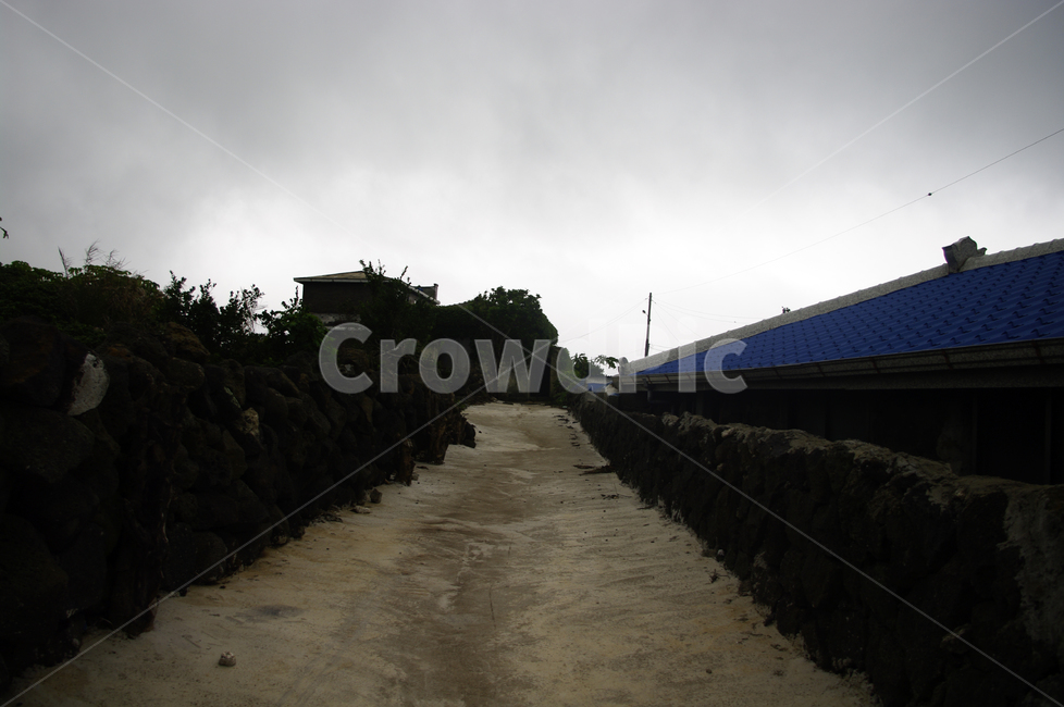 길,제주,돌담길,하늘,집,제주도,jeju,jeju island,시골,마을,풍경,landscape,country,rural,town