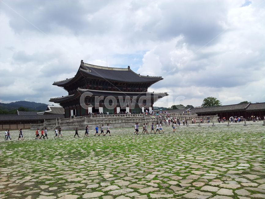 architecture,예배,신전,human,건축물,탑,pagoda,경복궁,문화재,나들이,봄,하늘,구름,관광