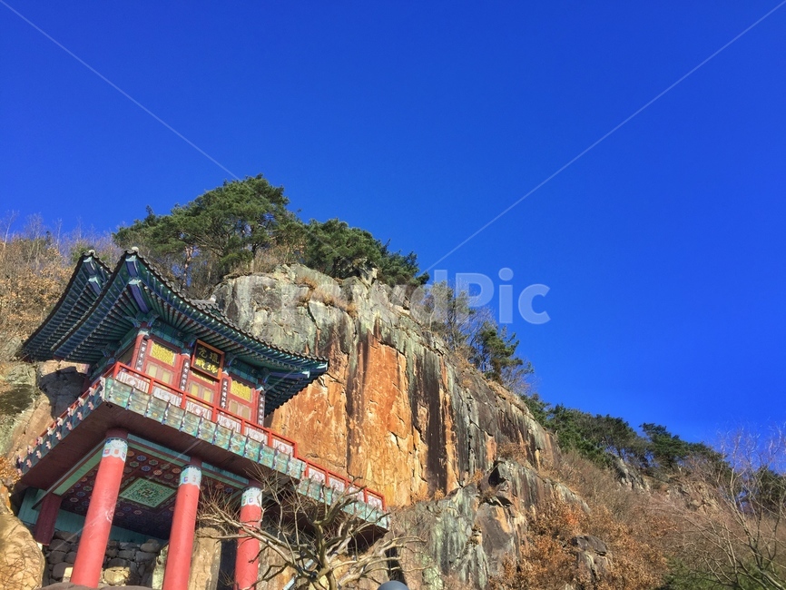 한국,korea,韓國,전통,traditional,단청,기와,풍경,landscape,건축물,건물외관,exterior,building,structure,architecture,construction,한국전통,한국문화,temple,koreantraditional,koreanculture,한국전통,한국문화,korean traditional,korean culture