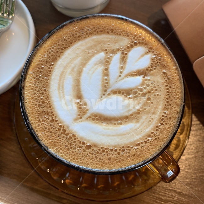 라떼,latte,마실것,drink,커피,라떼아트,커피사진,라떼사진,따뜻한,따뜻한커피,따뜻한라떼,겨울,음료,온기