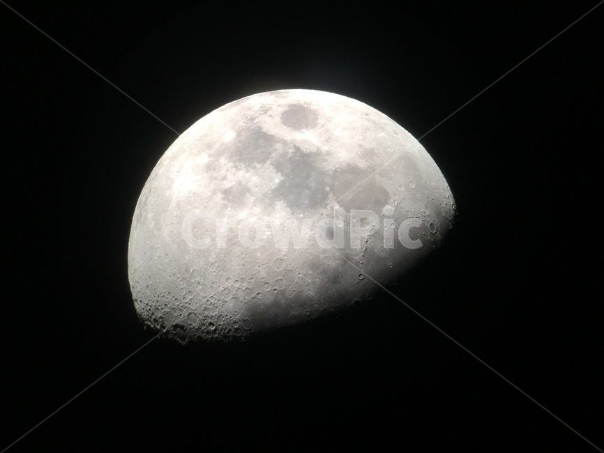 달,밤하늘,하현달,하늘,halfmoon,감성,자연,자연,풍경,nature,landscape,outdoors,옥외,space,우주,night,밤,universe,moon,astronomy,천문학,outer space,대기권 밖