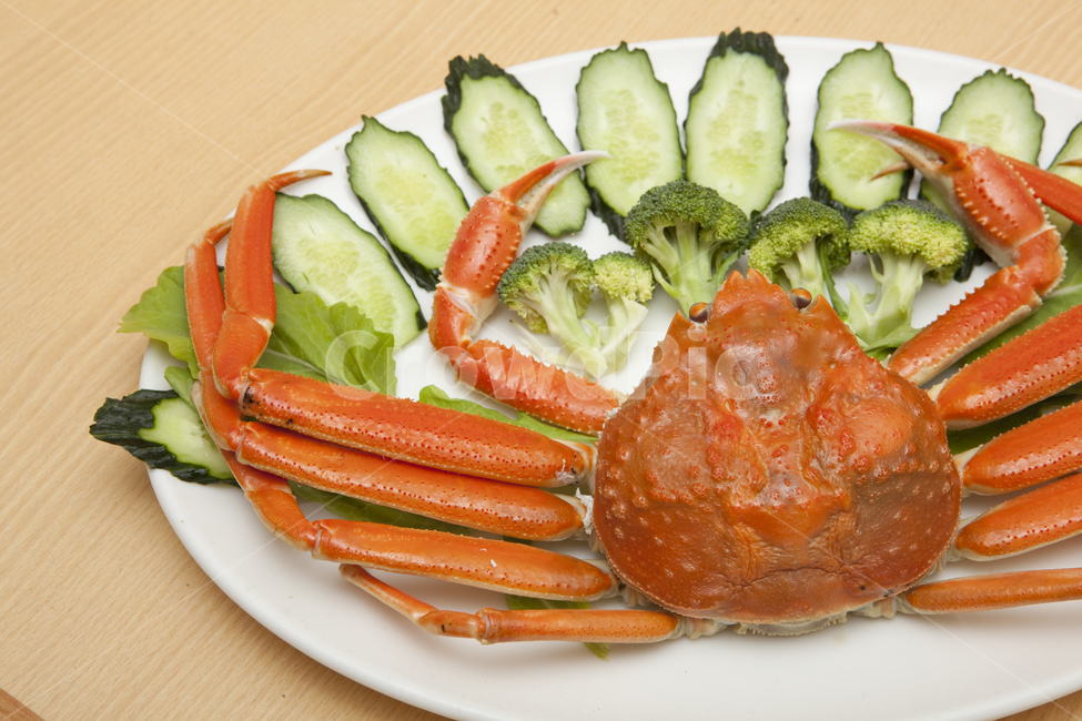 대게,영덕대게,브로콜리,게,crab,food,음식,붉은대게,해양생물,seafood,해물,갑각류,음식,식재료,요리,food,cook,meal,dishes,food reserves,수산물,해산물,fishery products,seafood