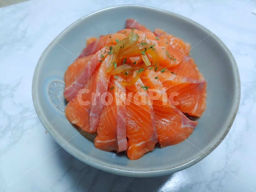 연어,연어덮밥,플레이팅,food,음식,식사