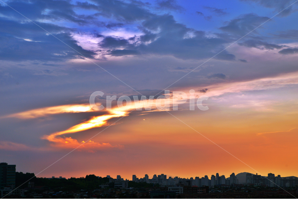 석양,일몰,붉은노을,노을,구름,도시,풍경,city,landscape,한국도시풍경,한국도시경관,korea cityscape,nature,자연,outdoors,옥외,sky,하늘,red sky,붉은 하늘,sunset,dawn,새벽,dusk,황혼