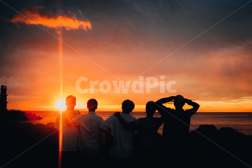 동해,동해바다,바다,일출,실루엣,친구,친구들,여행,인물사진,강원도,양양,travel,trip,사람,인물,인간,human,person,인물실루엣,사람실루엣,character silhouette,human silhouette,친구,우정,friendship,companion,여행,휴가,traveling,vacation,trip,light,빛,flare,플레어