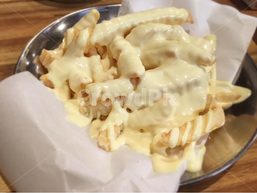 Potato dish,French fries,Garlic Butter Potatoes,Cheese Potato,food