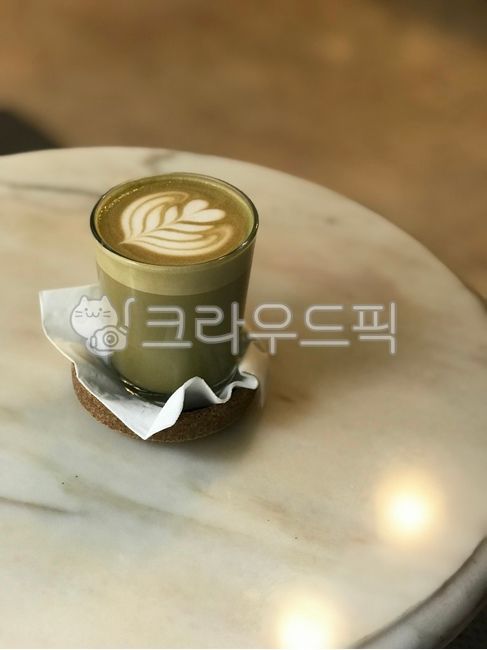 커피,유리잔,라떼,라떼아트,커피아트,카페라떼,커피,카페,coffee,cafe