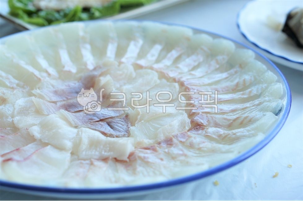 횟집,찌깨다시,횟집반찬,반찬,밑반찬,접시회,회,회접시