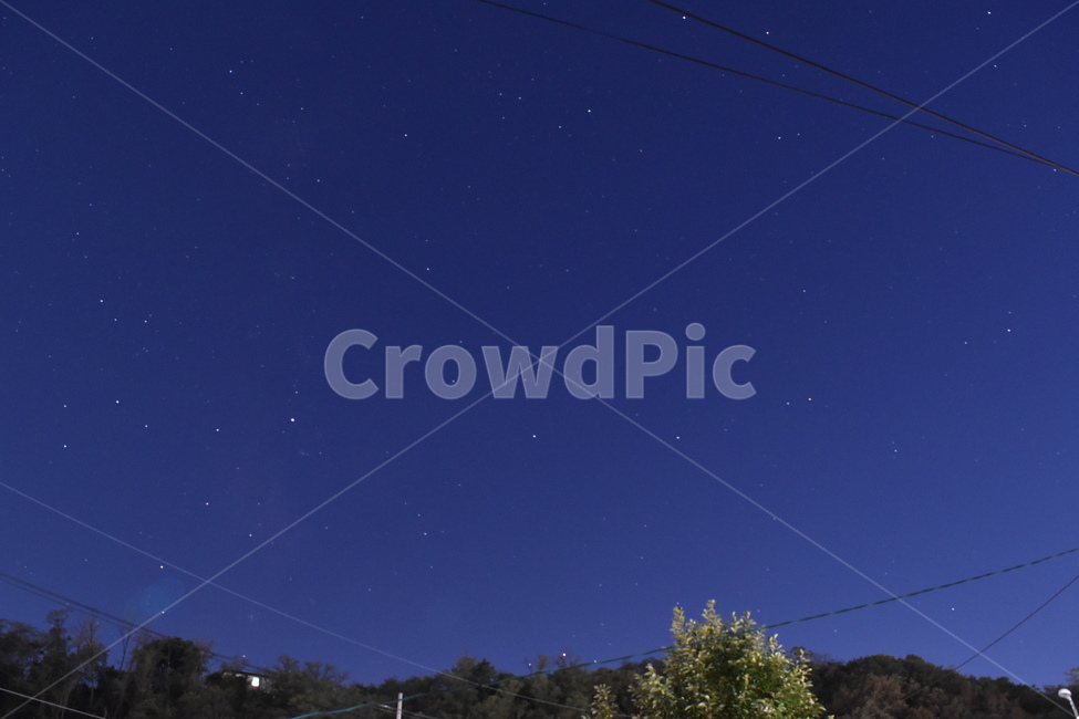 밤,별,하늘,산,평화,푸름,푸른,파란,밤하늘,star,stars,night,sky,cloud,mountain,tree,나무,peace,blue,자연,풍경,nature,landscape,야경,밤,nightscape,night,outdoors,옥외
