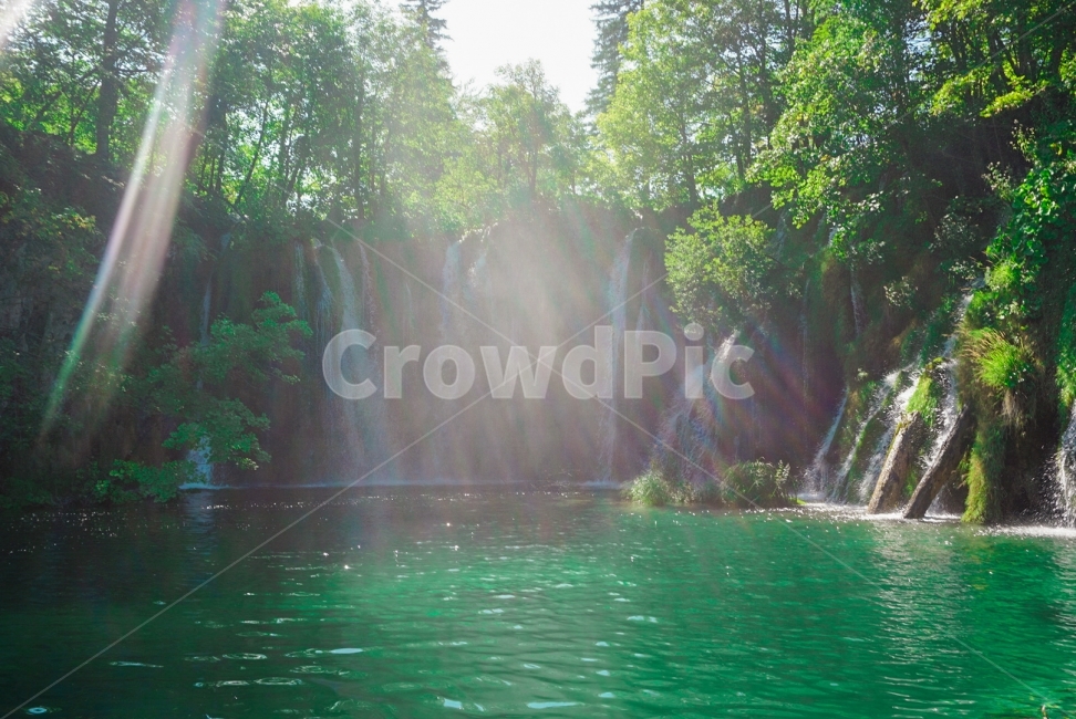 크로아티아,플리트비체국립공원,플리트비체,유럽여행,자연,폭포,자연,풍경,nature,landscape,해외,외국,세계,foreign,oversea,world,세계자연풍경,해외자연풍경,외국자연풍경,world nature landscape,휴식,힐링,rest,relaxation,healing,water,물,outdoors,옥외,river,강,waterfall