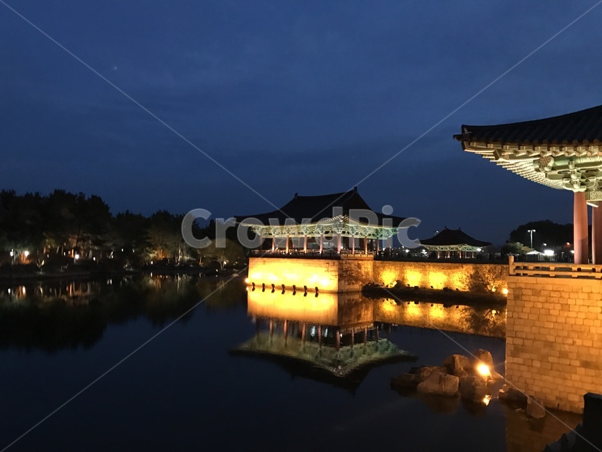 경주,안압지,야경,경주야경,신라시대,유적지,야경,밤,풍경,nightscape,night,landscape,랜드마크,landmark,tourist attraction,한국랜드마크,한국관광지,한국명소,korea landmark,korea tourist attraction,architecture,건축물,building,건물,shrine,신사,worship,예배
