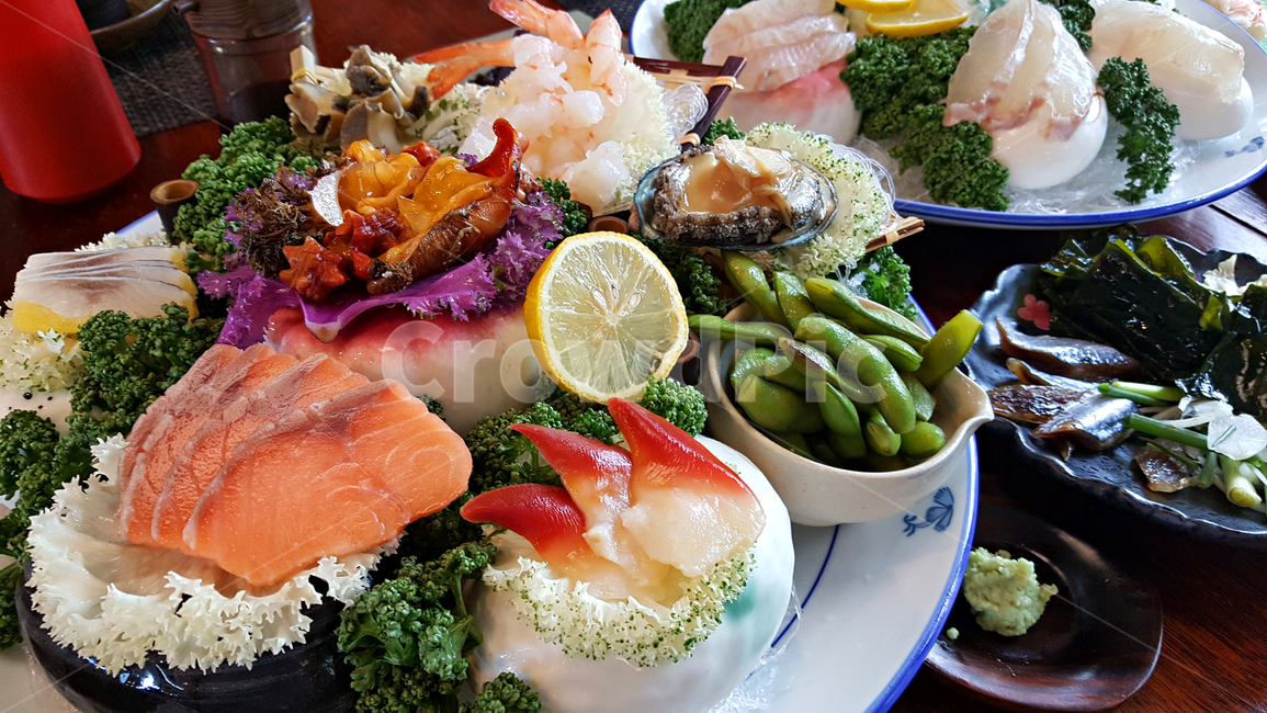 sushi,seafood,요리,음식,식사,해산물,음식,식재료,요리,food,cook,meal,dishes,food reserves,일식,일본음식,일본요리,Japanese food,Japanese dishes,Japanese meal,Japanese cook