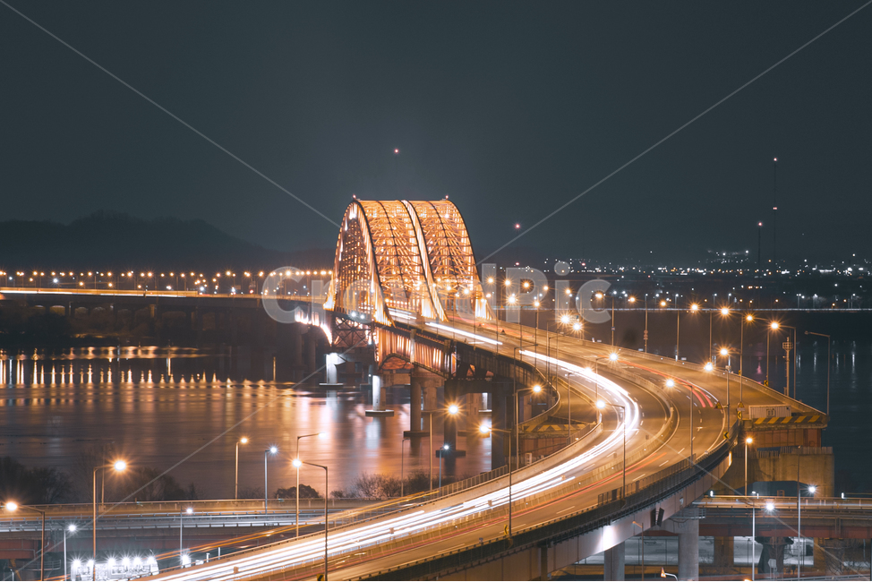 night view,Han River Bridge,Seoul,road,night,bridge,highway,Banghwa Bridge,Han River