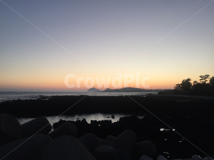 제주도,제주풍경,해질녘,노을,바다,해지는바다,자연,풍경,nature,landscape,outdoors,옥외,dusk,황혼,sunset,일몰,sky,하늘,dawn,새벽,red sky,붉은 하늘
